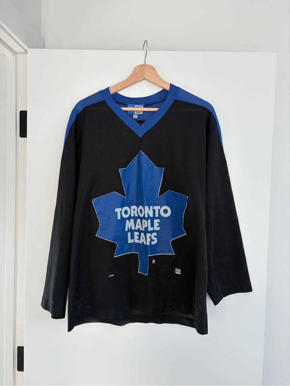 First Pick Sports Toronto Maple Leafs NHL Mesh Jersey Black & Blue